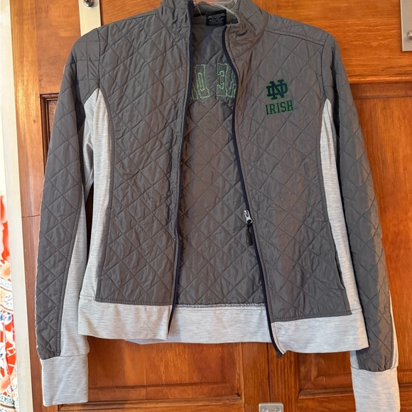 Huge lot of Notre Dame clothes - Picture 15 of 16